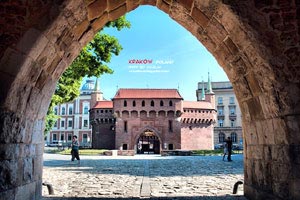 格拉纳达足球俱乐部战术灵活应变